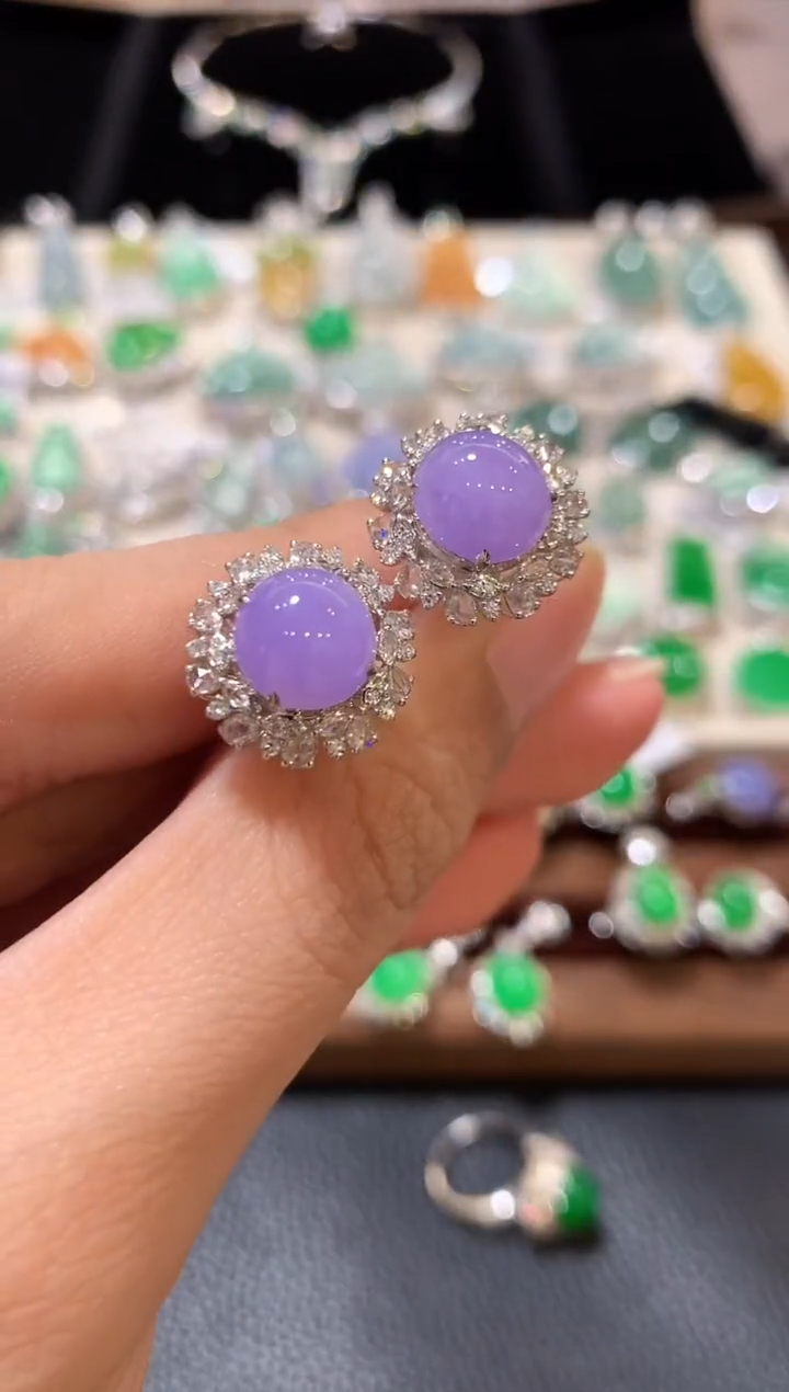 18K金镶嵌翡翠耳饰m40紫色有色差