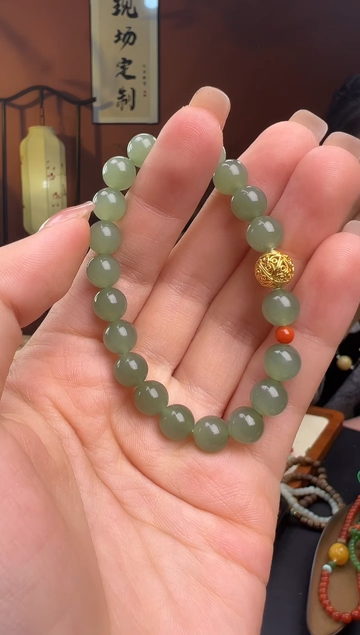 18K金镶嵌手串和田玉煜*咪晴水8mm