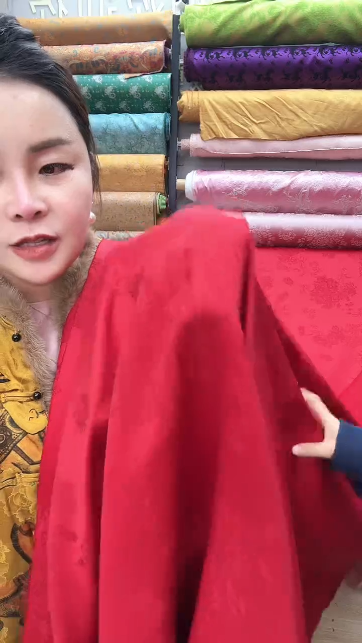 34号红色植物丝浮雕提花半米