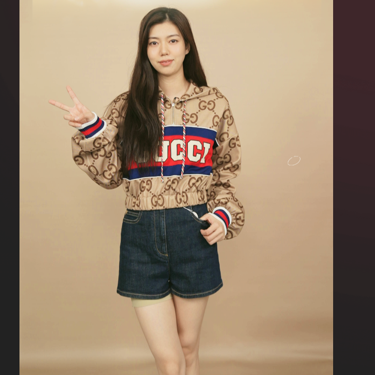 95新 GUCCI/古驰 红色老花衣服m码/250911VZZ7W03