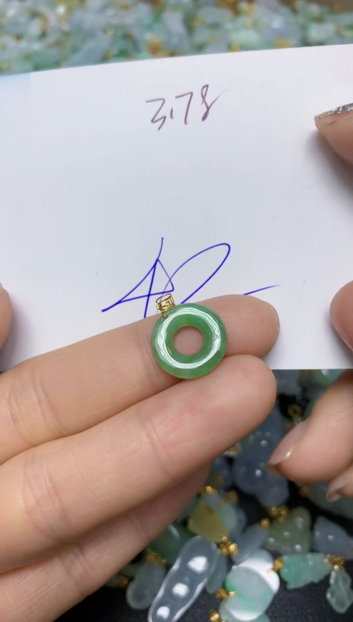 【闪购商品】翡翠挂件18K金镶嵌 天然翡翠A货