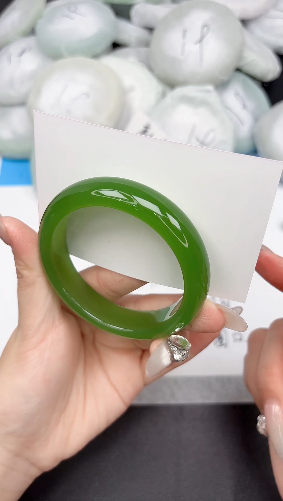 未镶嵌手镯石英质玉226-55-56