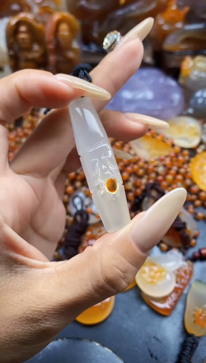 玛瑙/玉髓颈饰未镶嵌ll