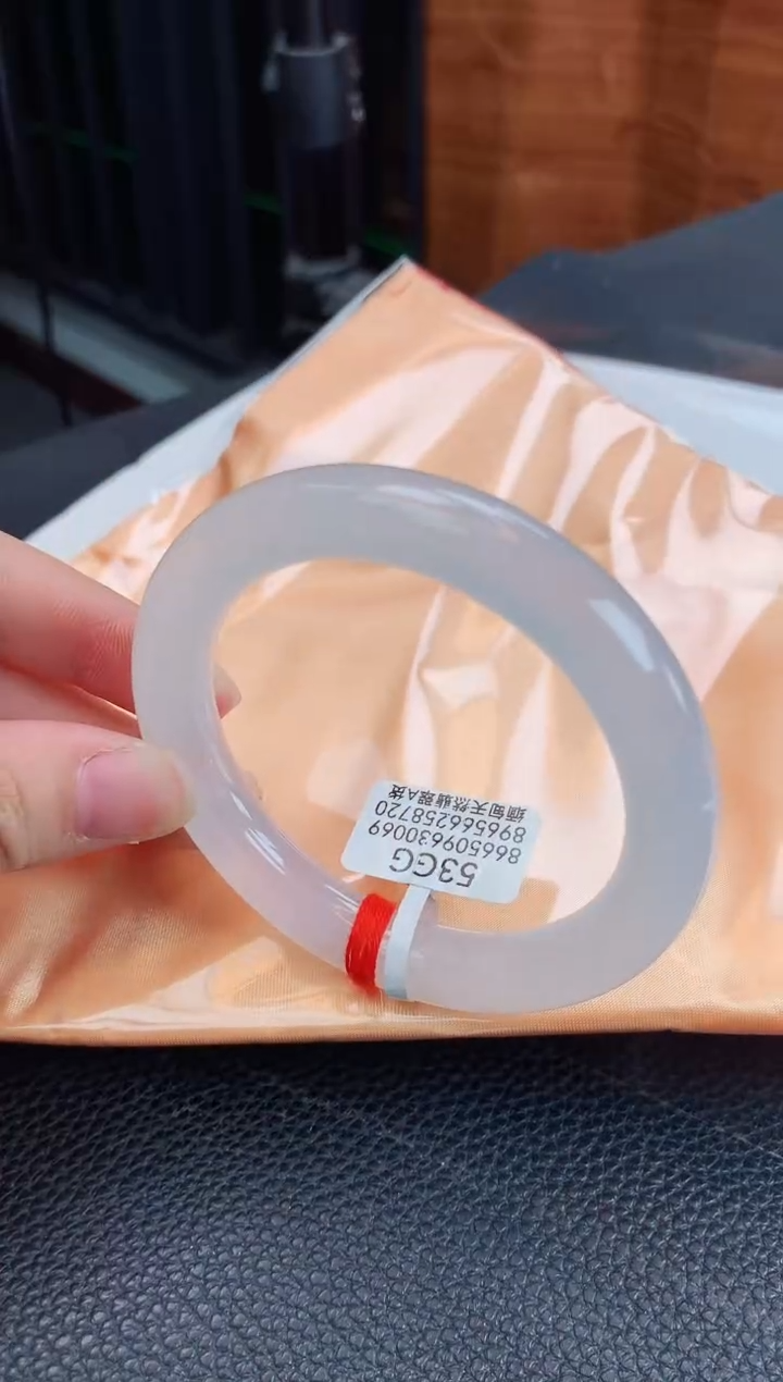 【闪购商品】翡翠手镯未镶嵌缅甸天然翡翠A货手镯