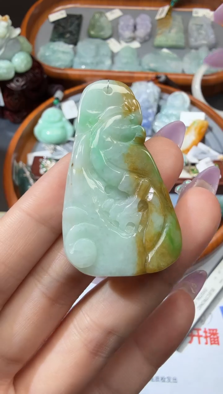 翡翠未镶嵌颈饰316.。。。