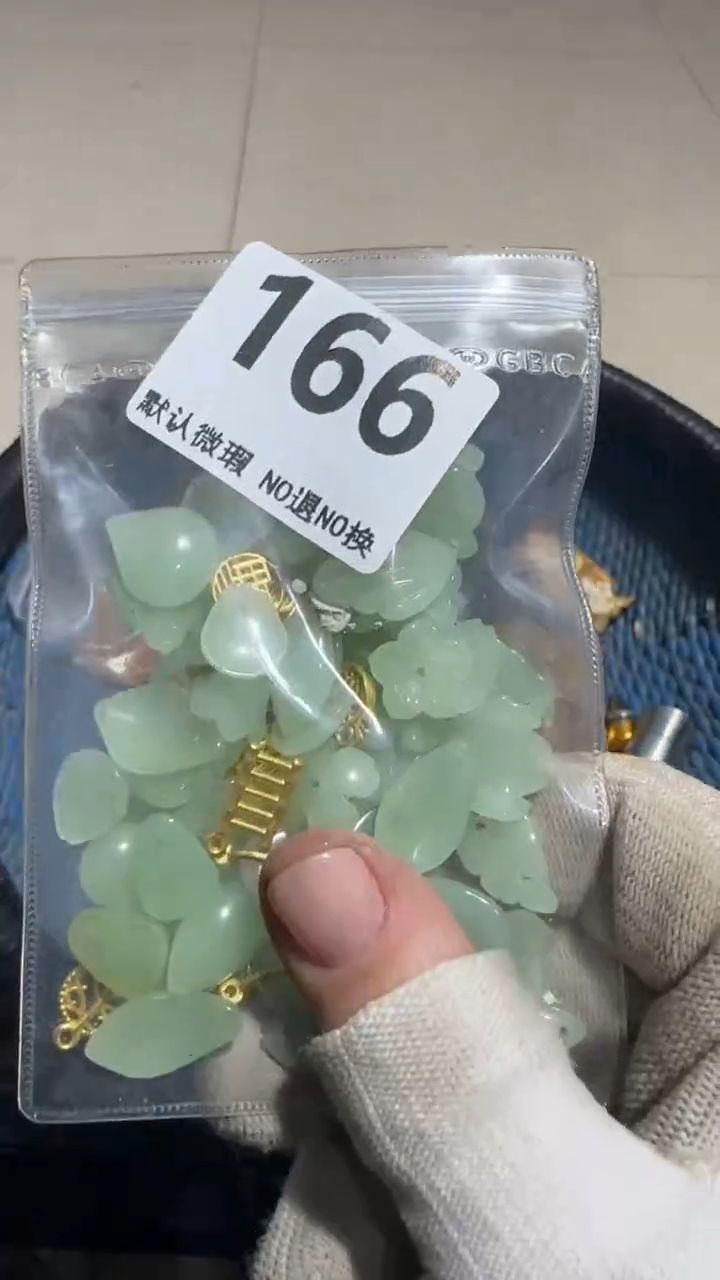 无非金属百*师亿容工艺品166