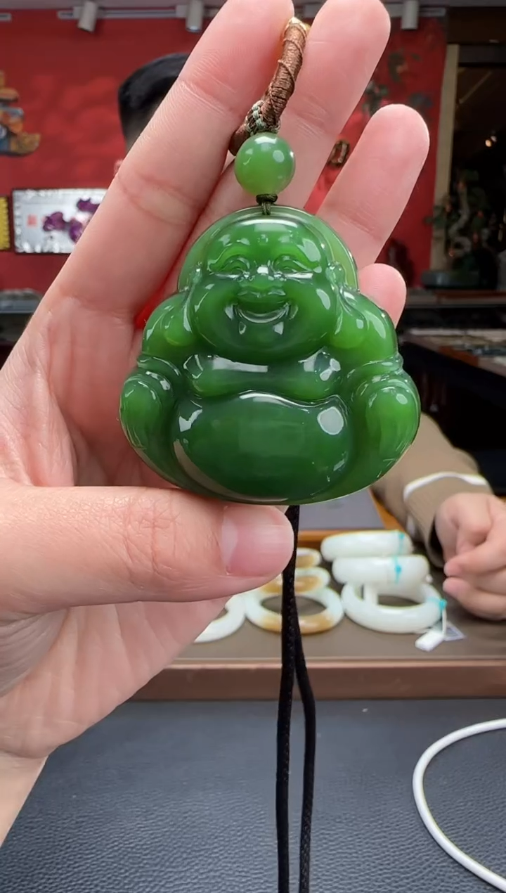 【闪购商品】和田玉颈饰未镶嵌碧玉大佛