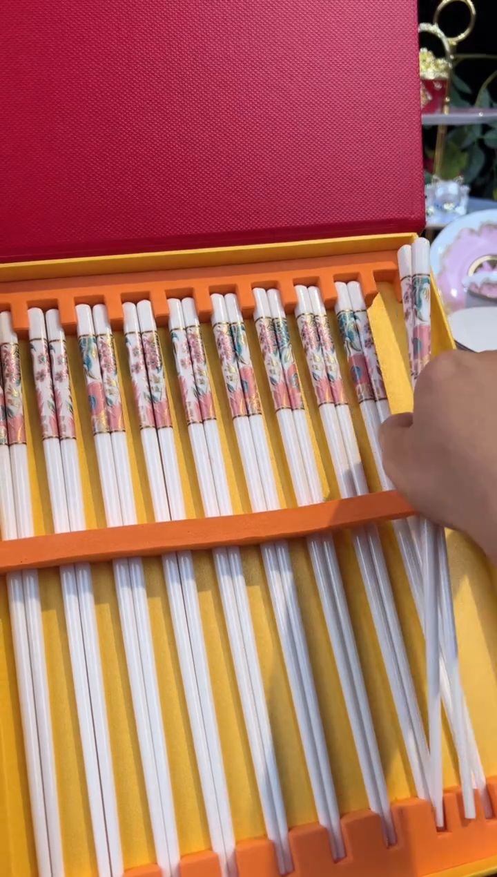 【闪购商品】美美的瓷器啦啦啦       