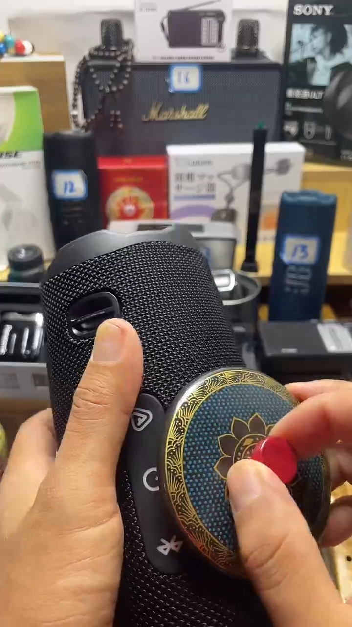 瓷片闪购商品 如图所示