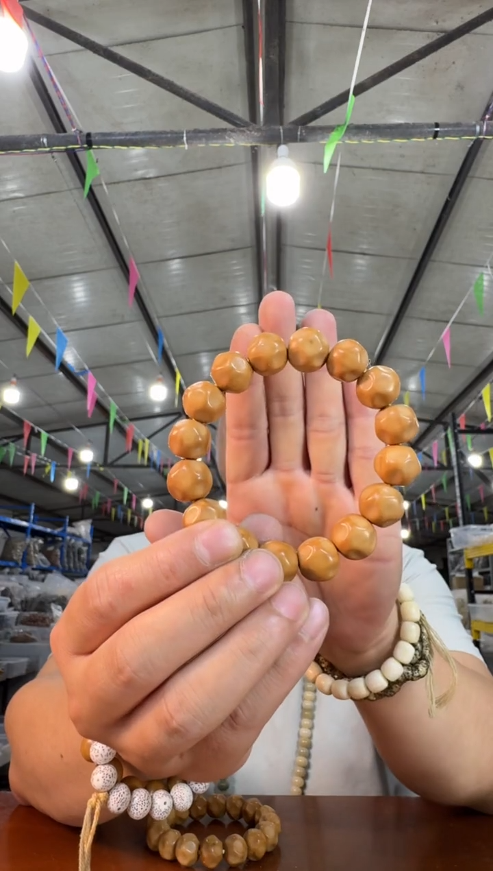 猴头核桃手串A23实物为准