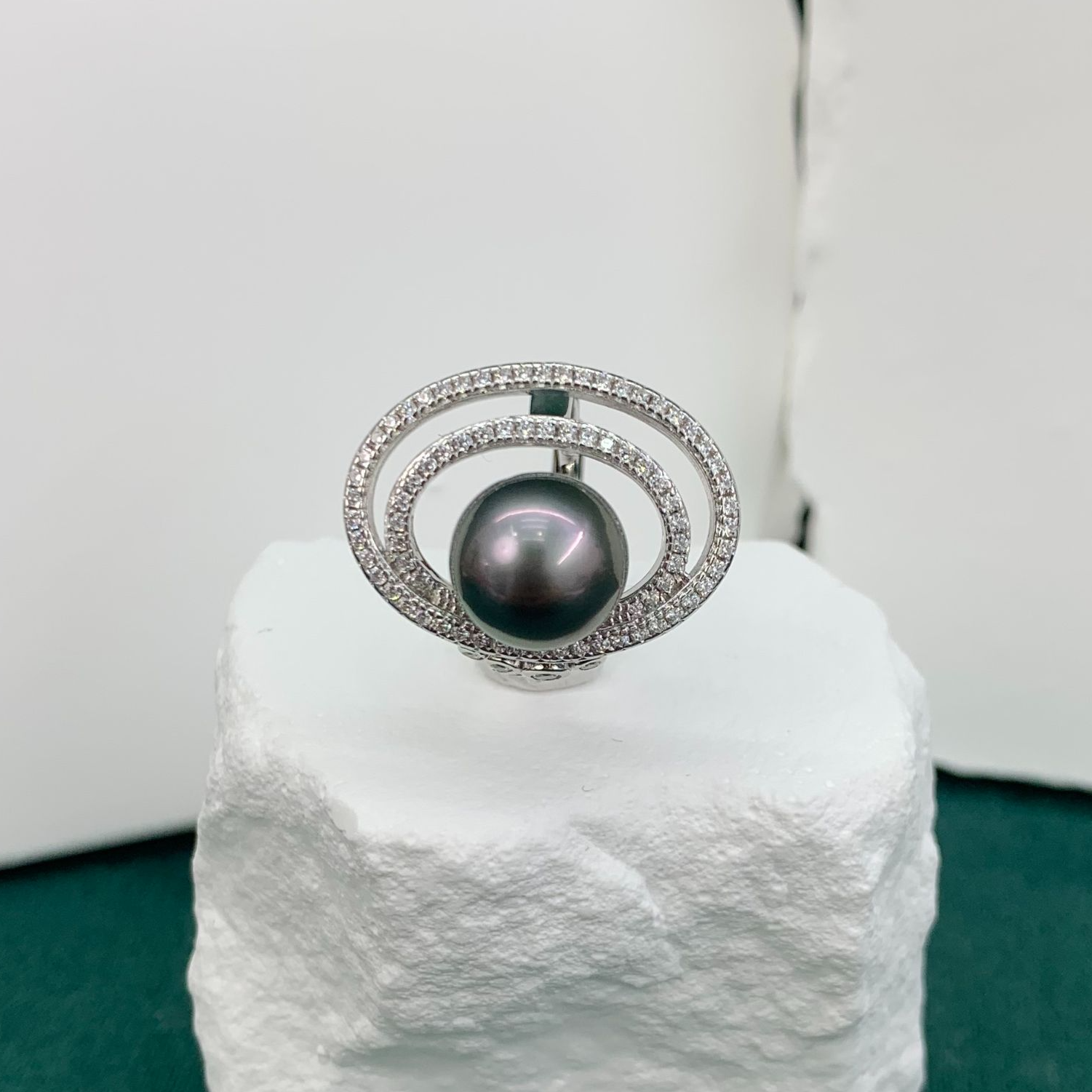 陈莹莹珠宝 海水大溪地黑珍珠 s925银戒指镶嵌 时尚个性星空罗盘