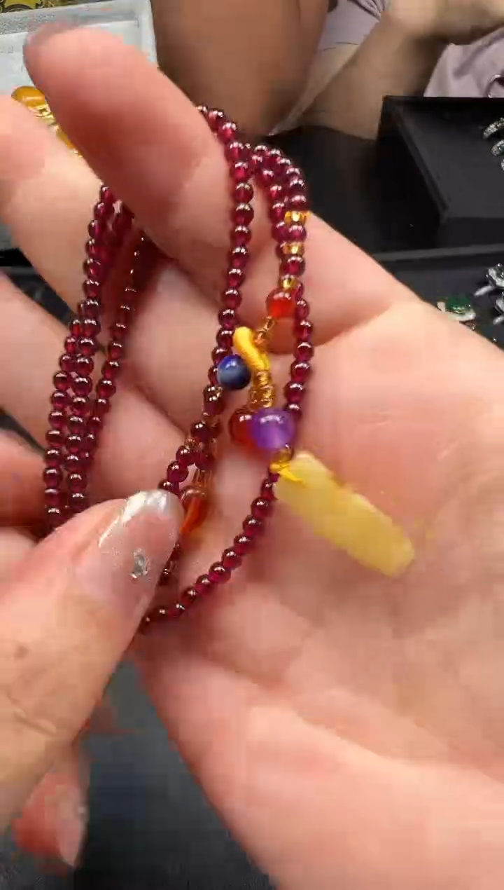 未镶嵌颈饰石榴石6121/多样性/发一件