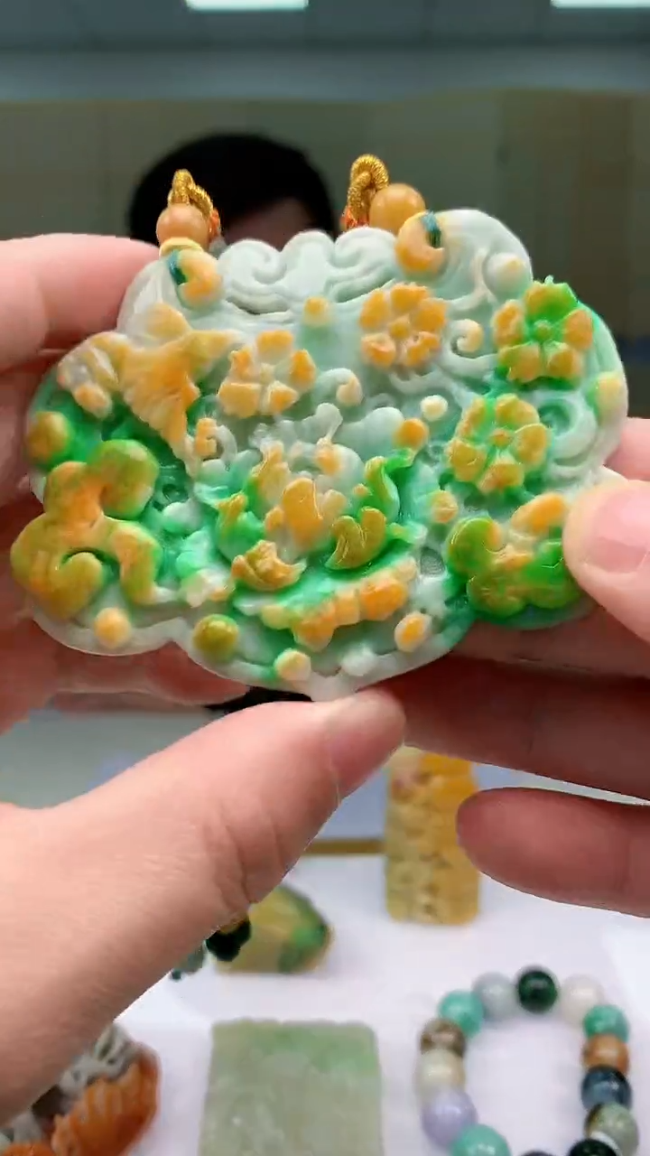 【闪购商品】定制翡翠未镶嵌5152ty-毛货挂件112