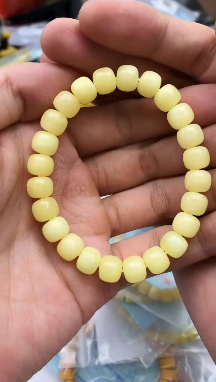 裸石蜜蜡未镶嵌手串卡9