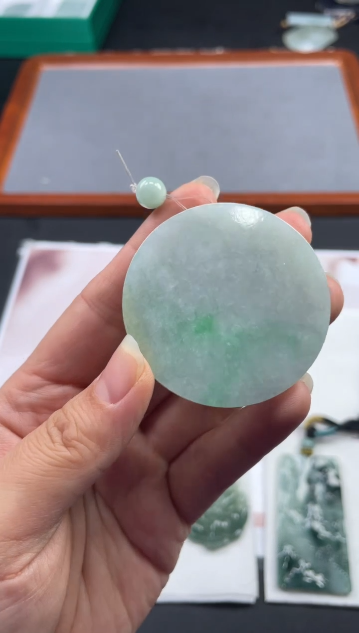 【闪购商品】定制翡翠未镶嵌01-16HDJT0134043