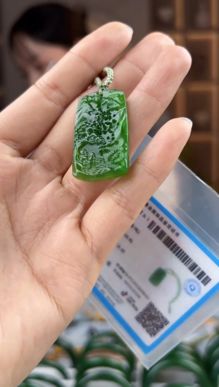 颈饰未镶嵌和田玉拍一发一，拍一发一