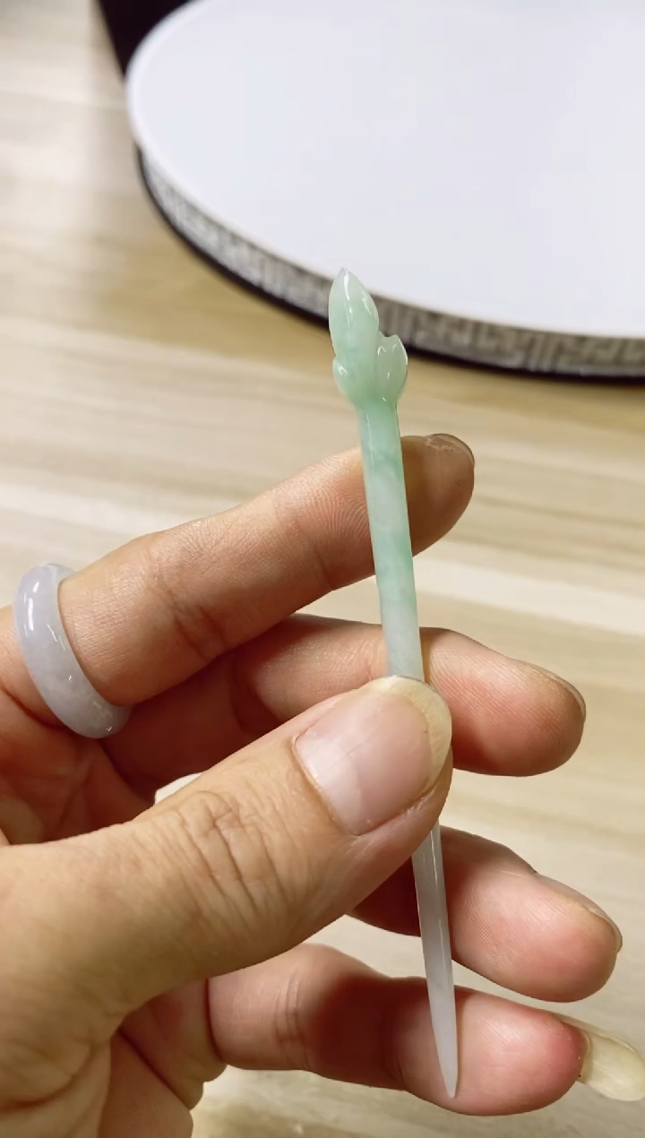 翡翠未镶嵌颈饰71天然缅甸翡翠A货分两单