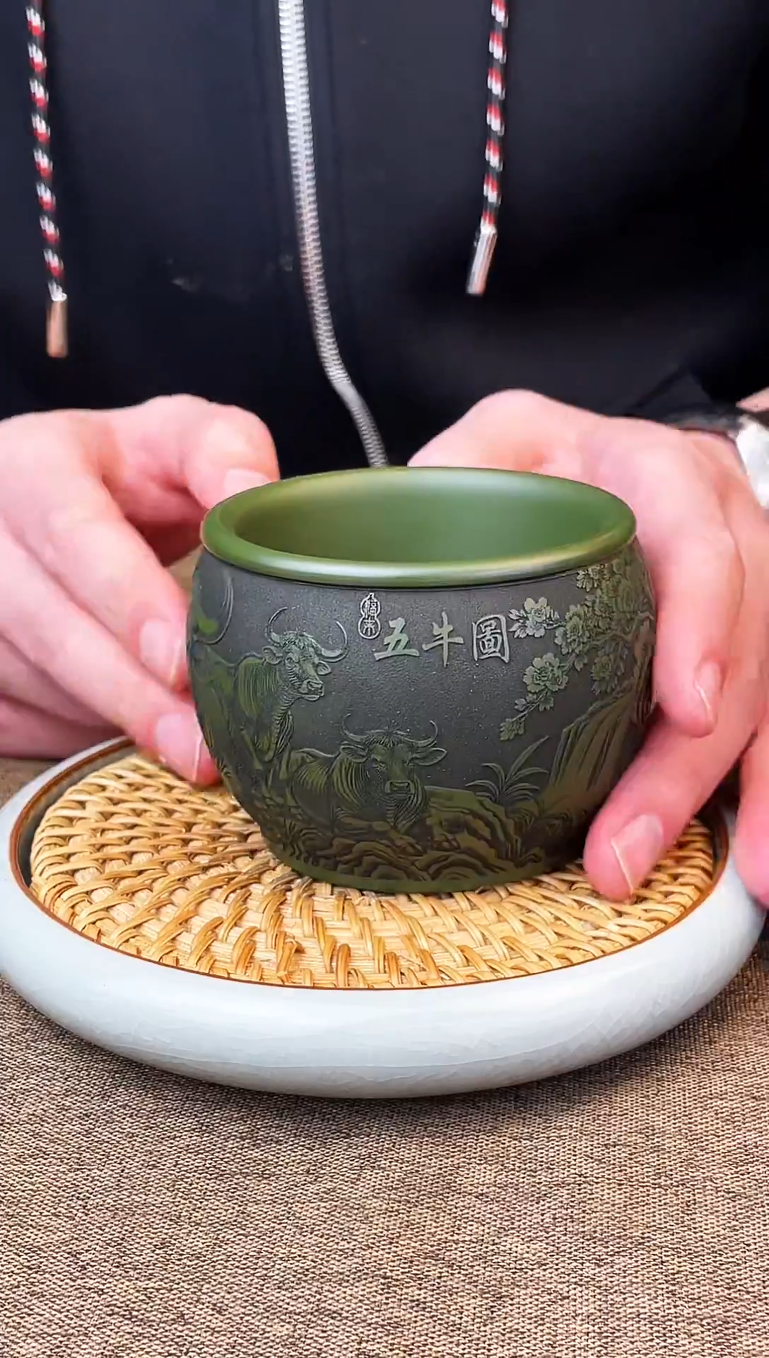 五牛图  泥中翡翠  双层  主人杯
