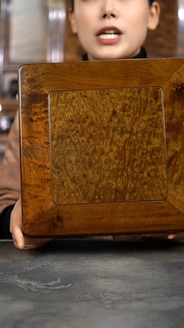 【闪购商品】金丝楠木艺满花金玉满堂云彩水波精工富贵凳