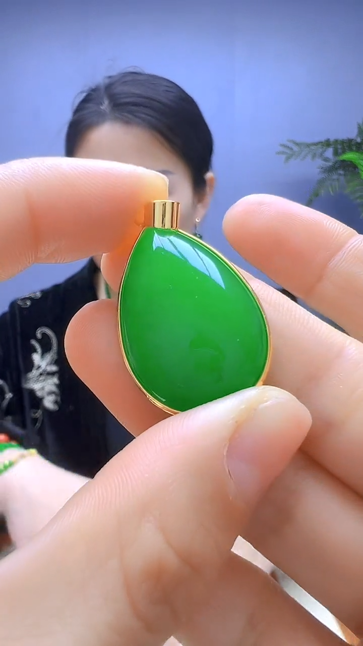 【闪购商品】翡翠颈饰14K金镶嵌 颈饰