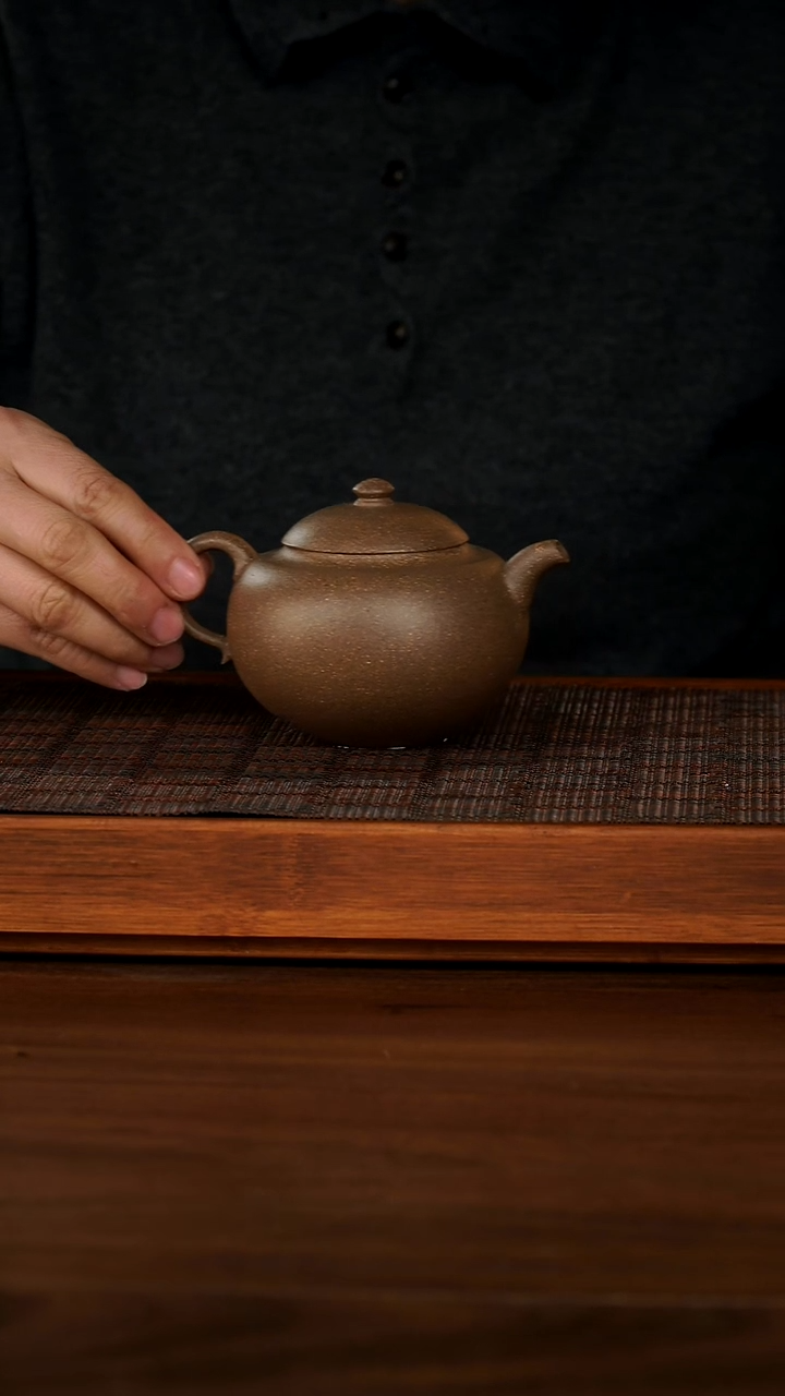 【闪购商品】紫砂茶壶 西施姐姐 莲子壶 老段 230cc