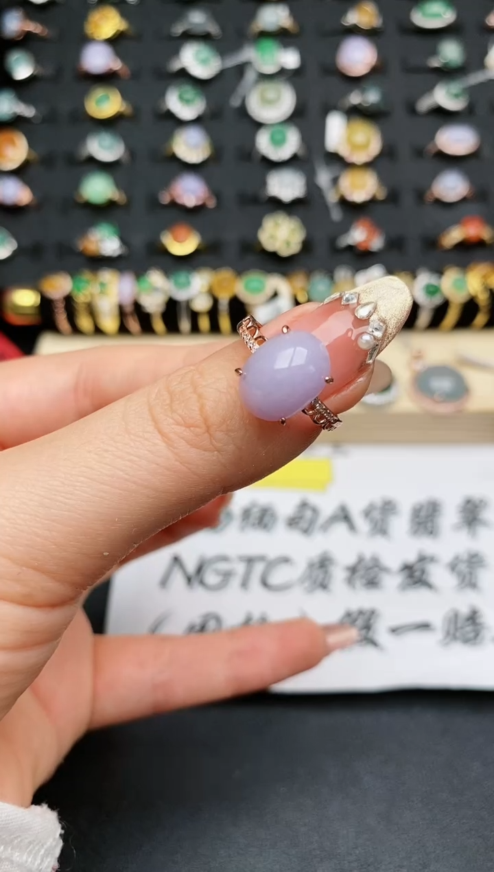 【闪购商品】翡翠戒指银S925镶嵌.........