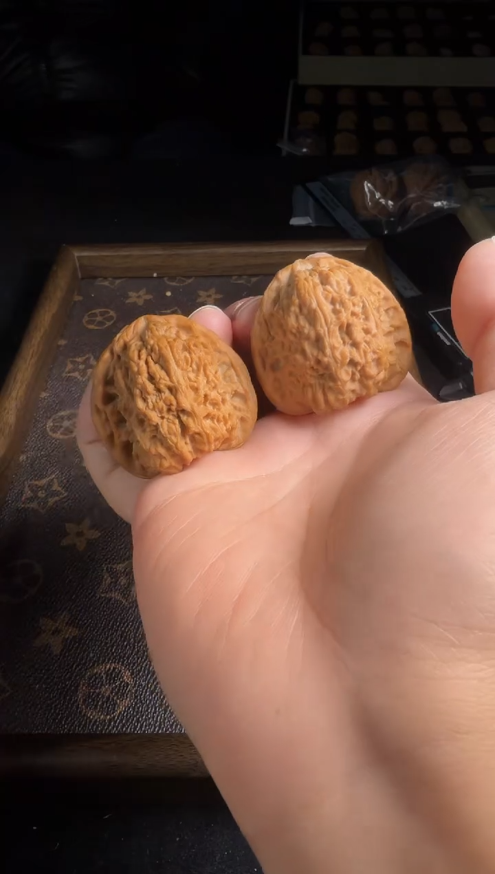 吊坠文玩核桃43尺全品南疆石