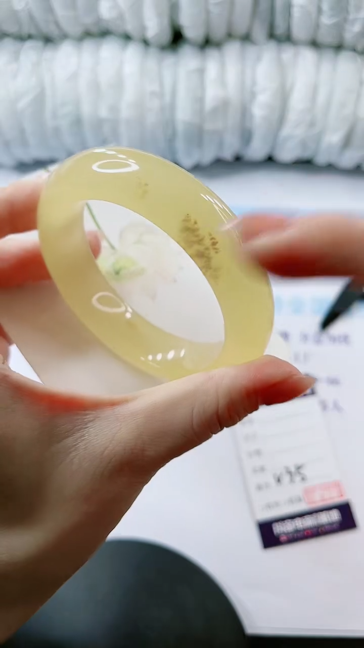 【闪购商品】石英质玉手镯未镶嵌多样性发货V35