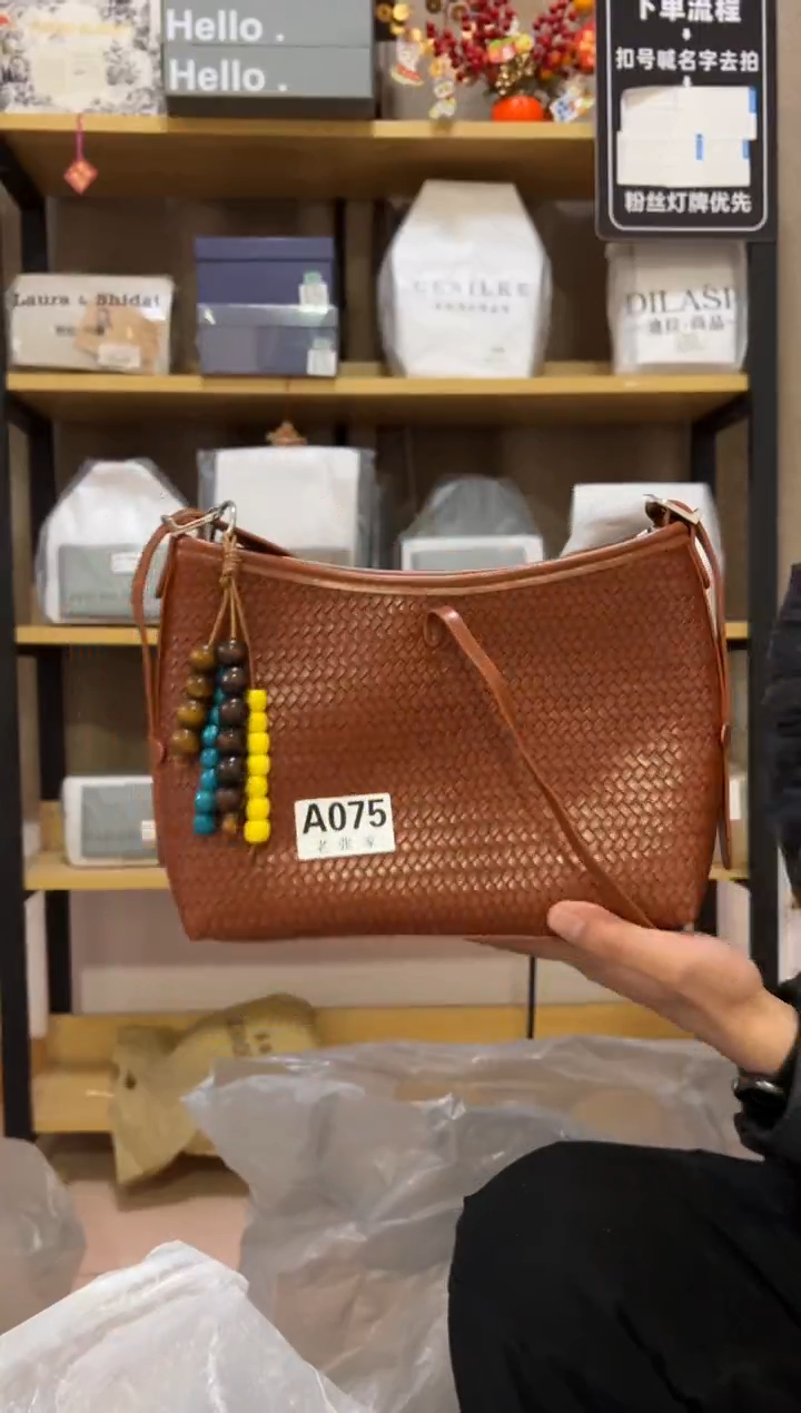 小牛剖层皮革老张家075