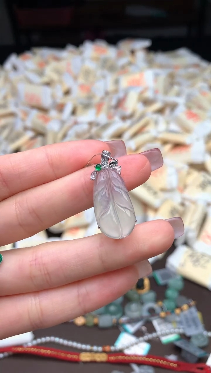 【闪购商品】翡翠颈饰18K金镶嵌—