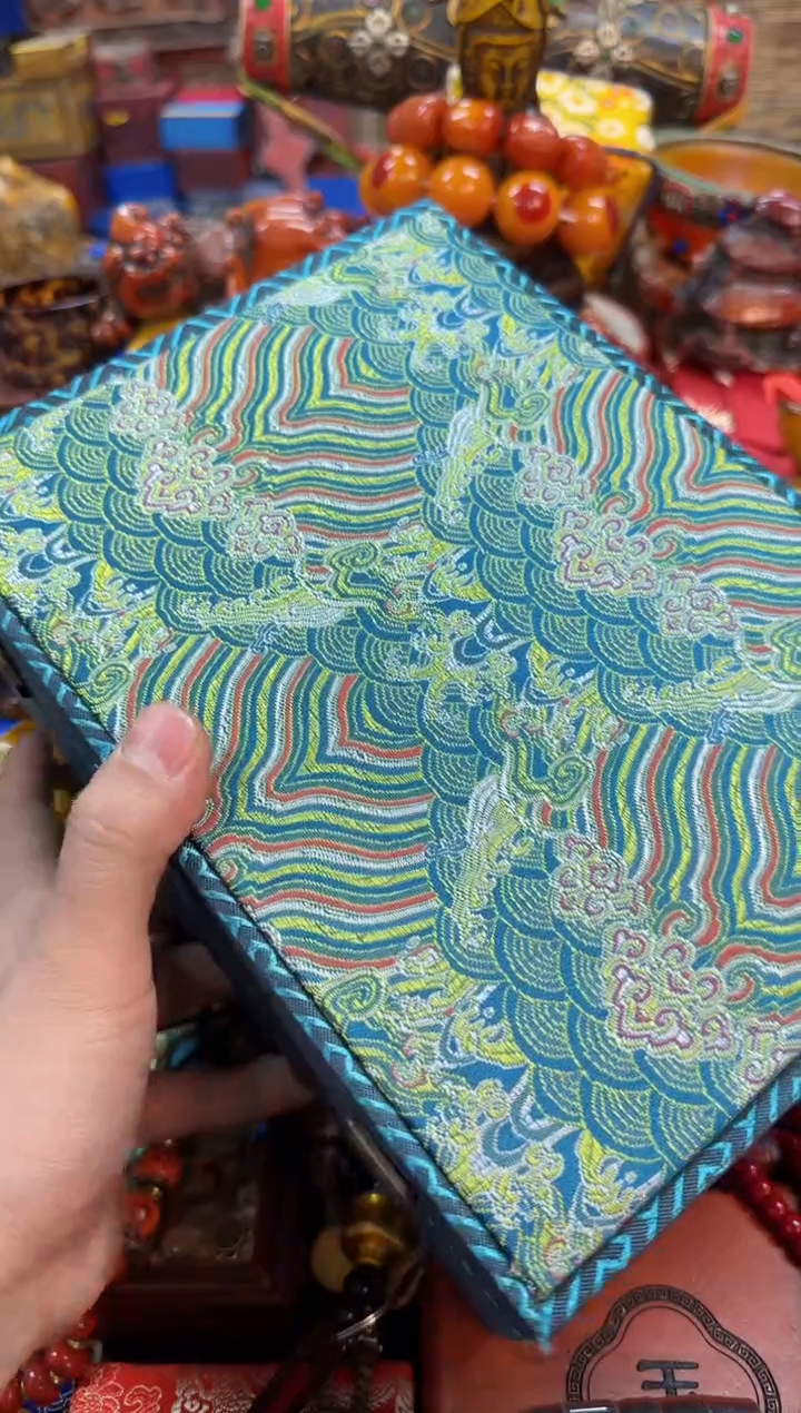 【闪购商品】滴血莲花菩提吊坠扎西当天订单当天直发如图所示