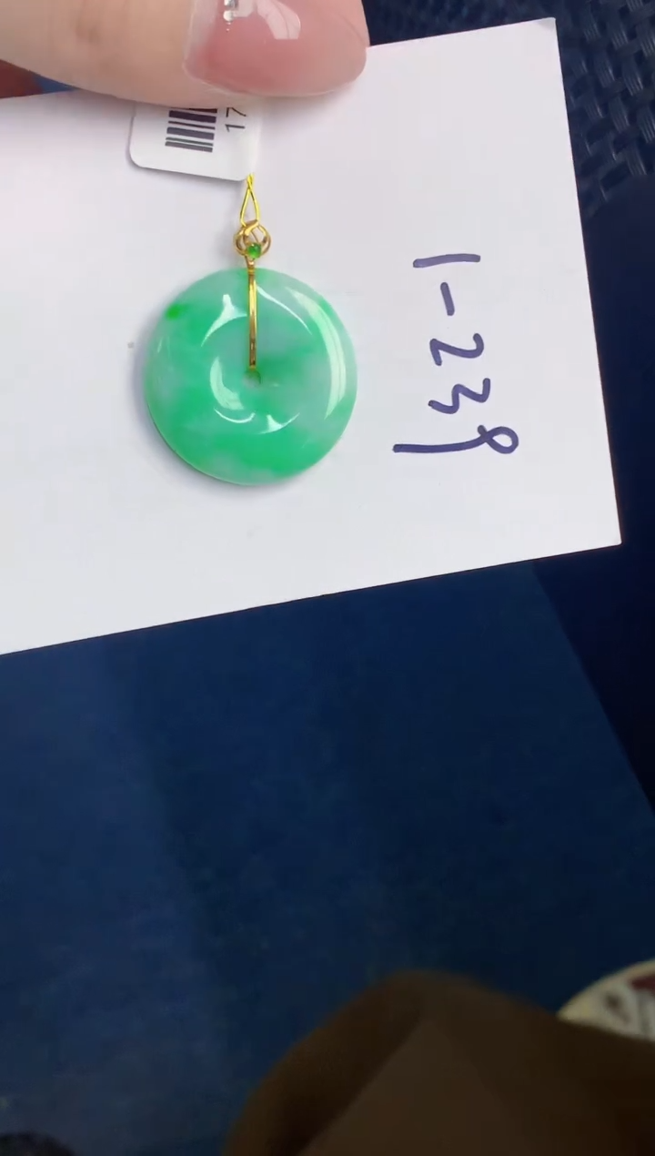 【闪购商品】翡翠颈饰18K金镶嵌000000000