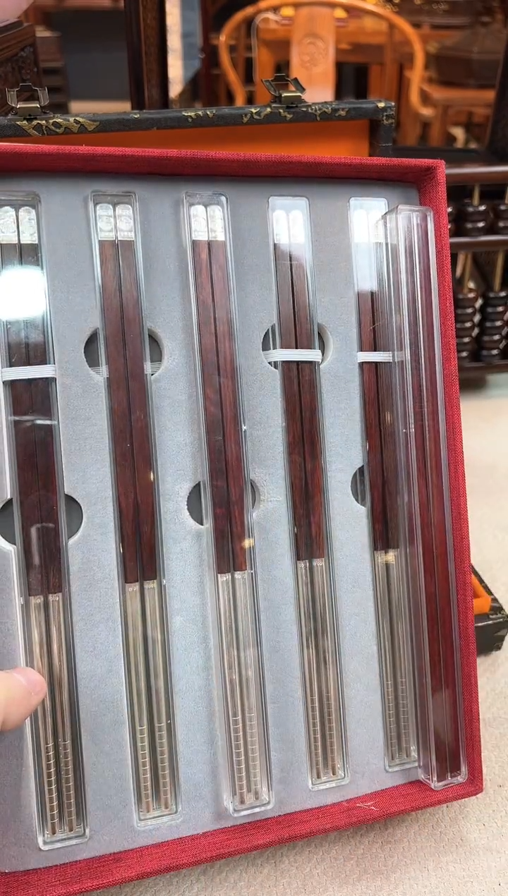 【闪购商品】紫檀木类家具银筷子