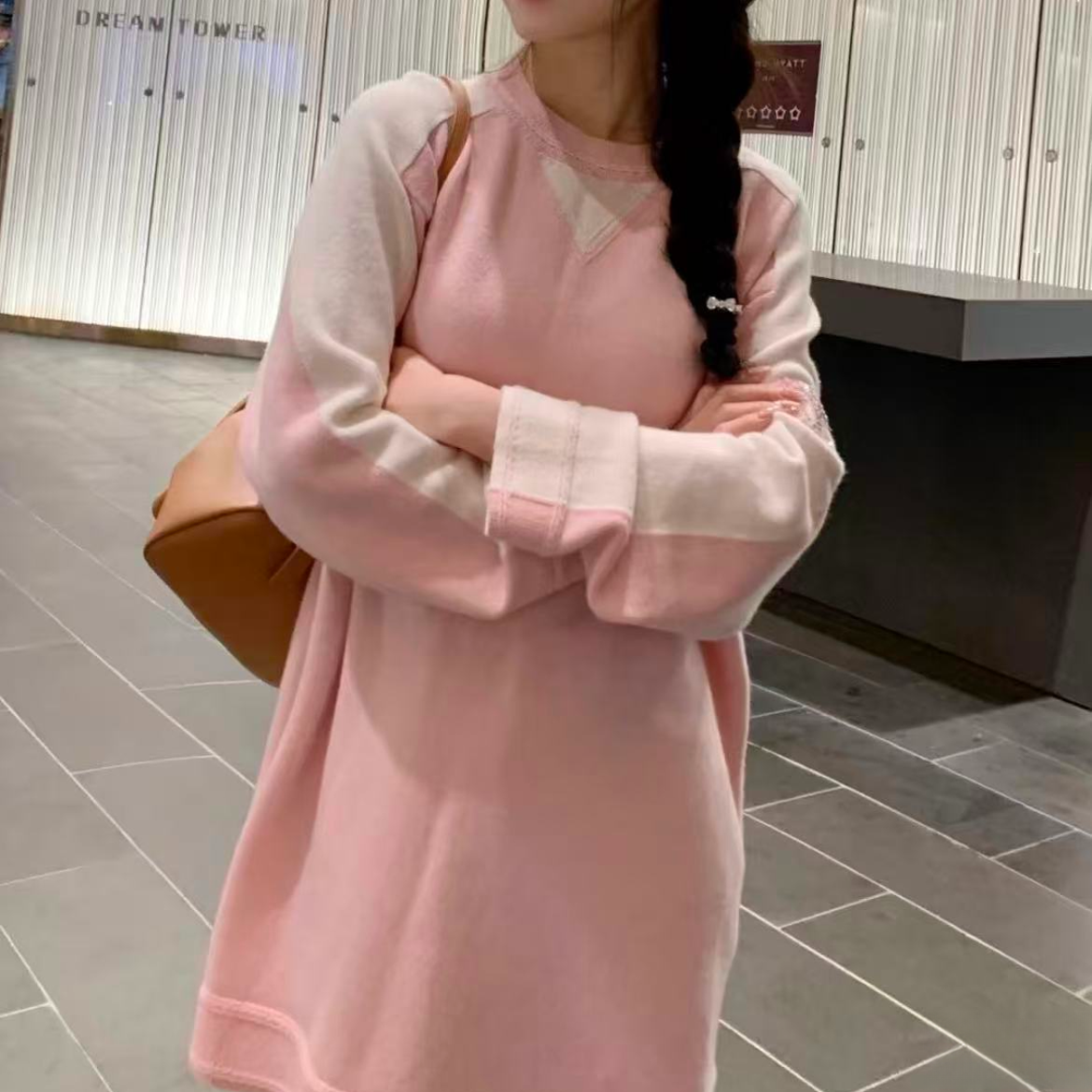 未使用 Chanel/香奈儿 单条纹圆领套头休闲长袖连衣裙