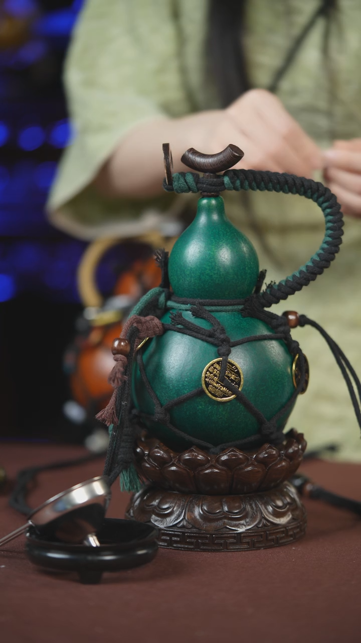 【闪购商品】204号500ml左右的非遗漆器酒葫芦