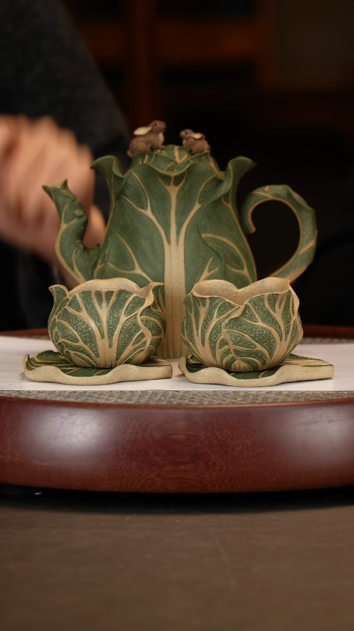 【闪购商品】紫砂茶壶玉兔白菜套组