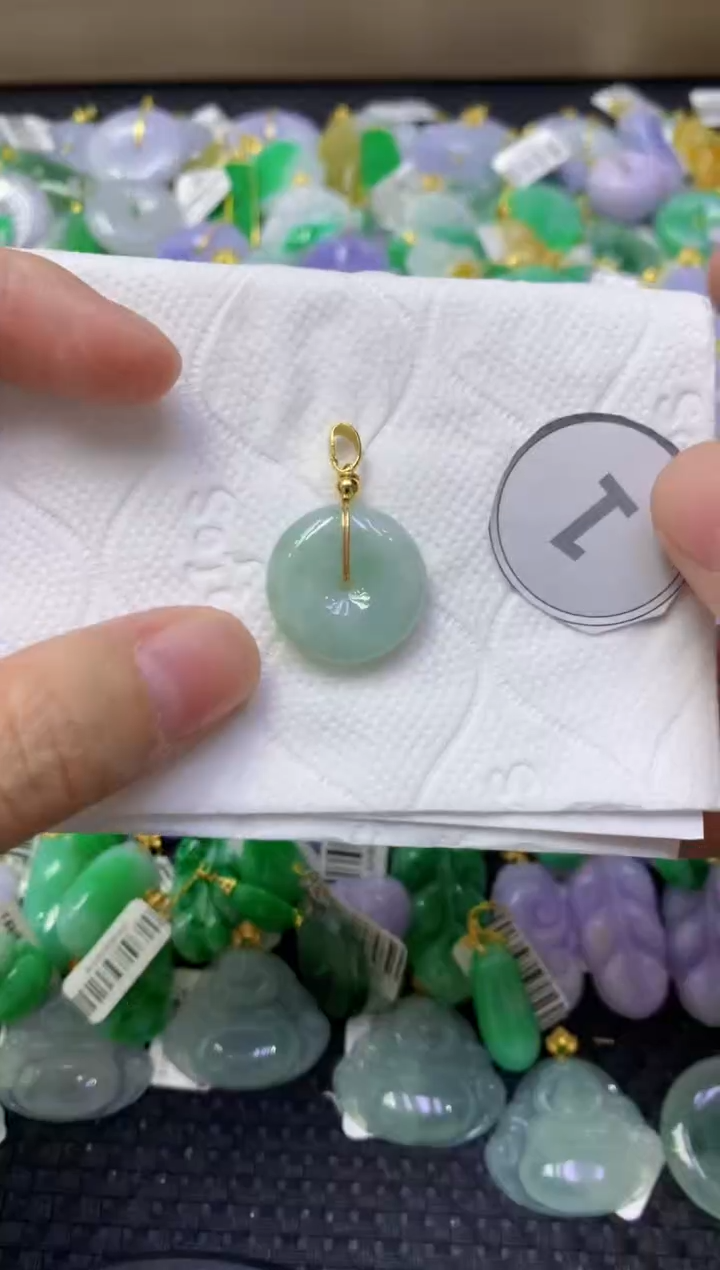 颈饰未镶嵌翡翠天然缅甸翡翠A货