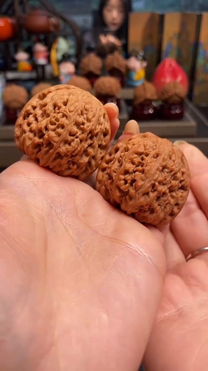 【闪购商品】文玩核桃把件D826南疆石42