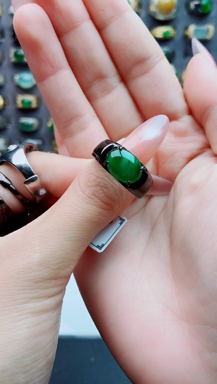 银S925镶嵌戒指翡翠艳*天然翡翠男戒