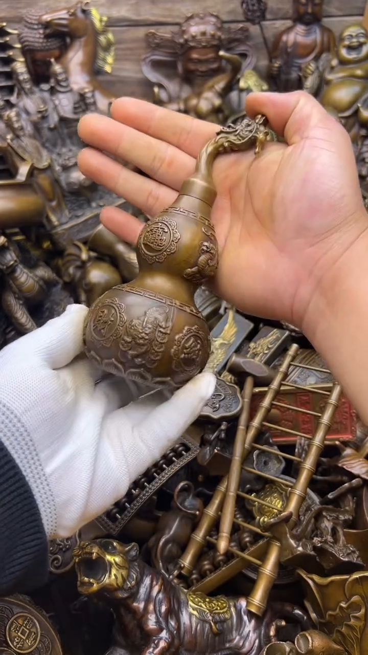 精美铜器，点击下单