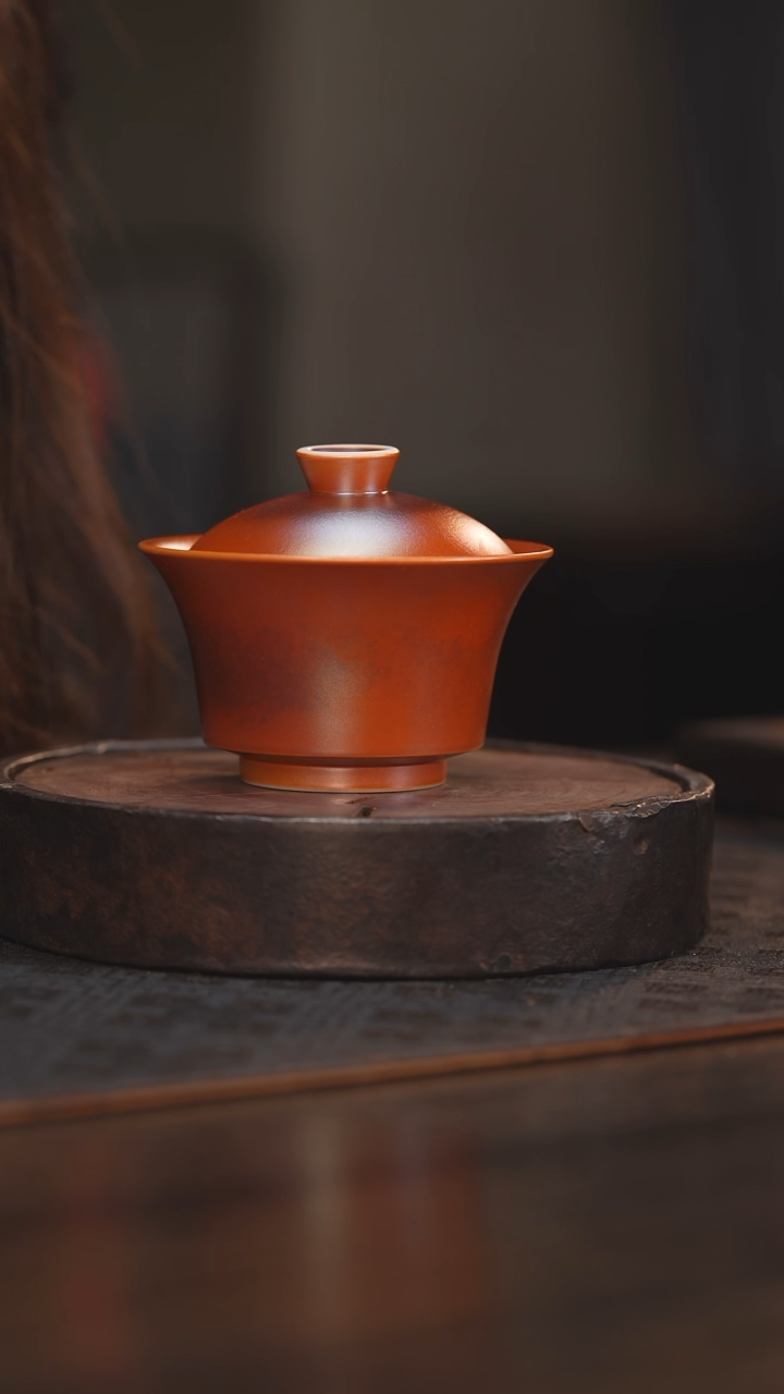 【闪购商品】杯83柴房陶瓷丨金红马蹄盖碗