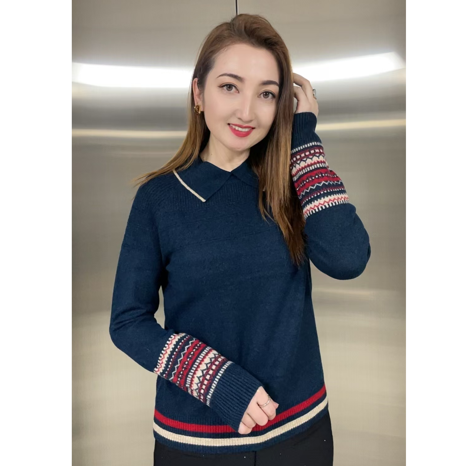 两色羊毛短款花纹线条短衣