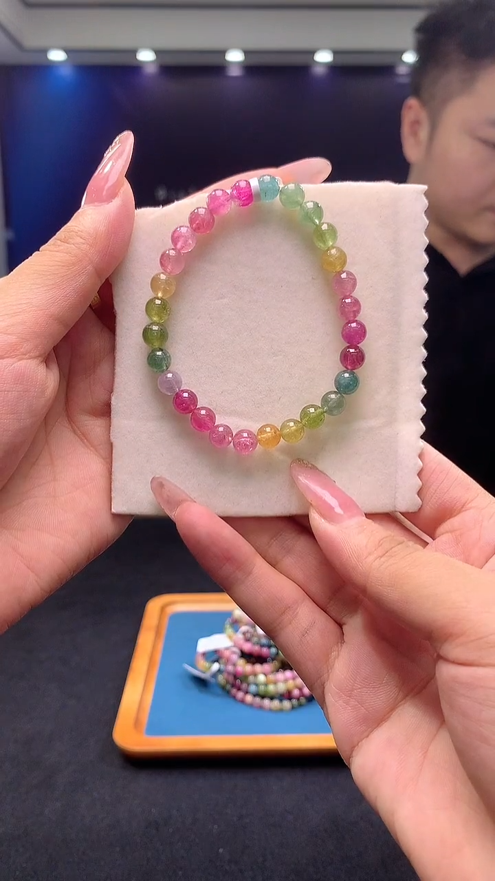 手链未镶嵌碧玺A+彩虹碧玺单圈6D(多样性发一)