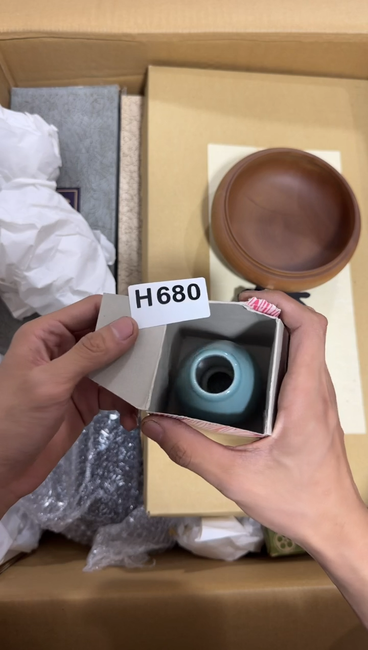 瓷片你****喃680 中古商品，谨慎购买