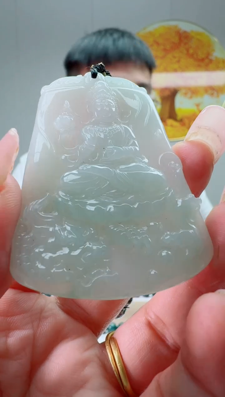 翡翠未镶嵌颈饰111111111111