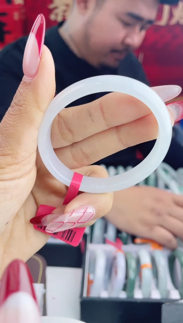 【闪购商品】翡翠手镯（贵妃镯）未镶嵌5翡翠手镯