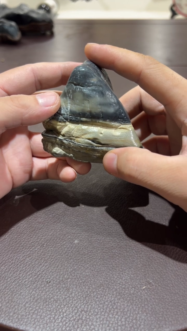铁*鸡意境典雅砚台烟缸摆件