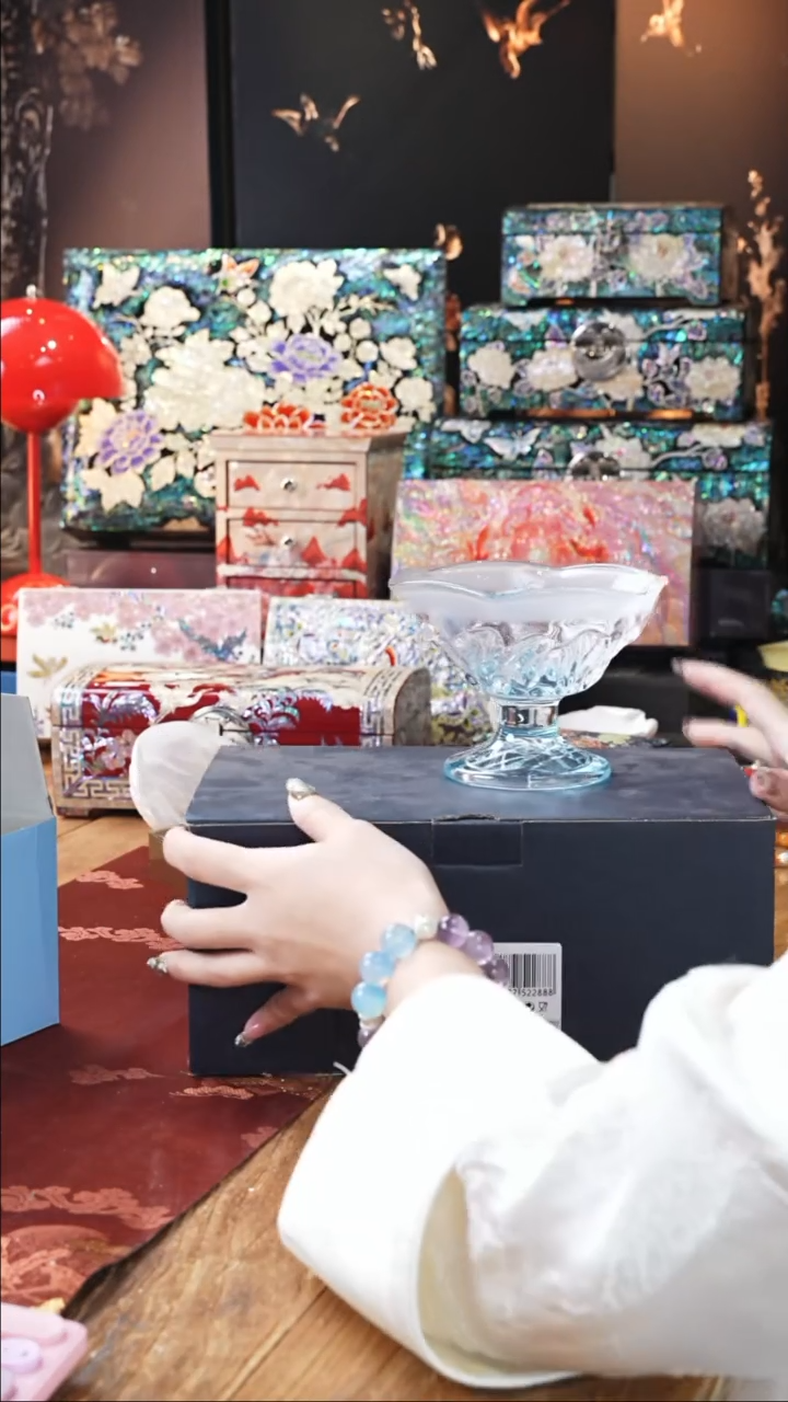 【闪购商品】瓷片豆包儿推荐饰品摆件