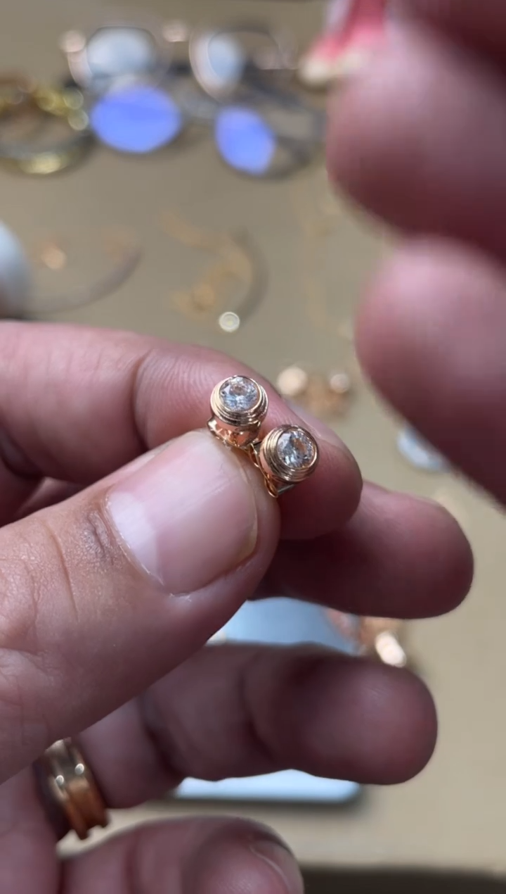 瓷片嘉荣当康大姐fu的总铺