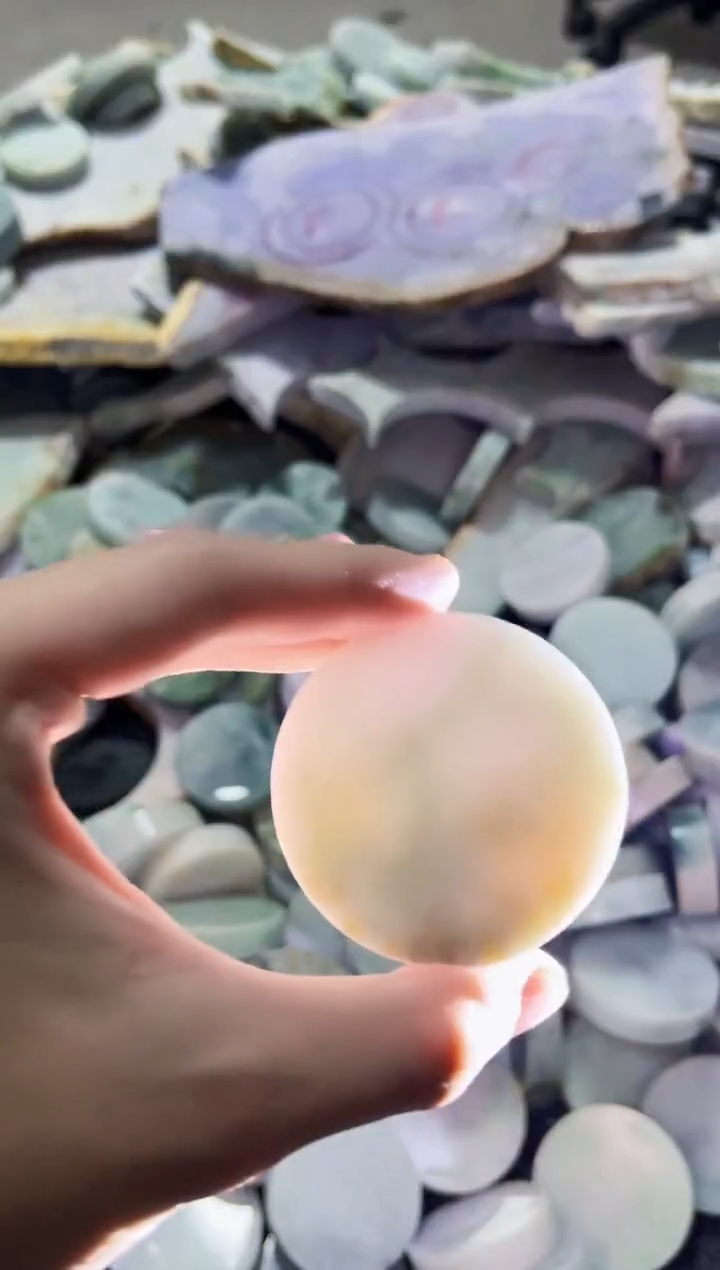 【闪购商品】翡翠颈饰未镶嵌A货吴玉371